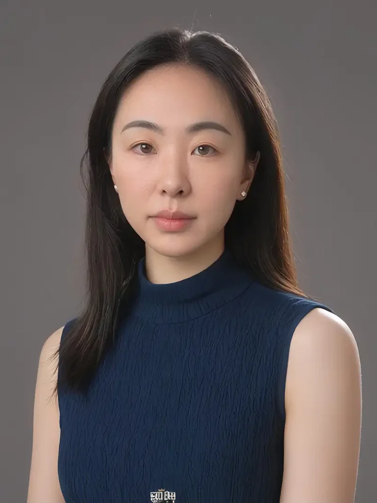 Leslie Xiong, Marketing and Growth Strategy at LifeBridge Surrogacy